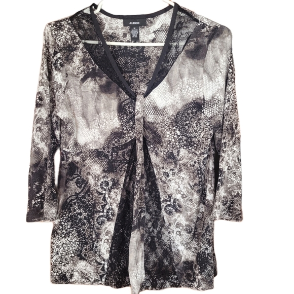 Alfani Black and White Patterned Top M - Picture 1 of 4